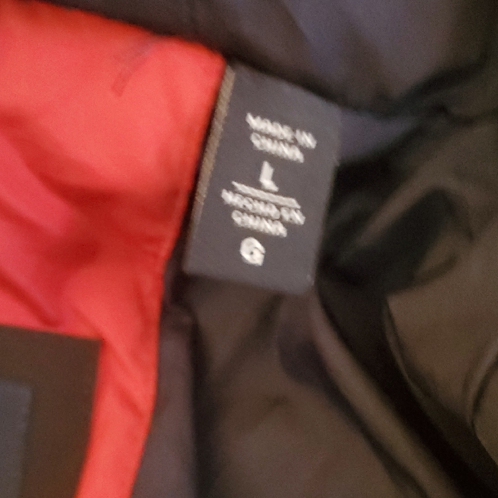 Tommy Hilfiger Men’s Winter Coat Size L – NWOT Black Hooded Jacket Faux Fur - Picture 5 of 10